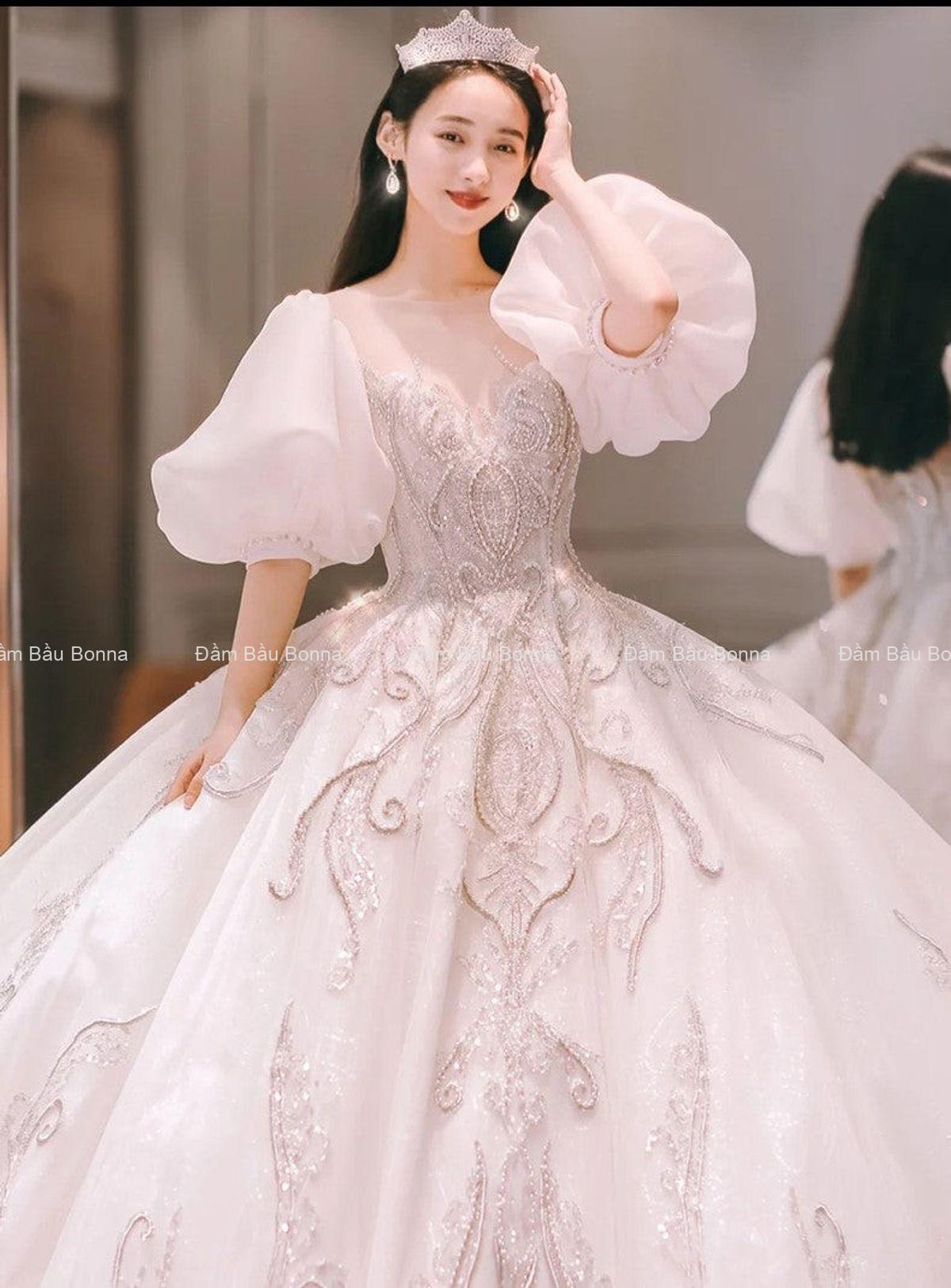 Chia sẻ hơn 78 về váy cưới màu bạc mới nhất - coedo.com.vn